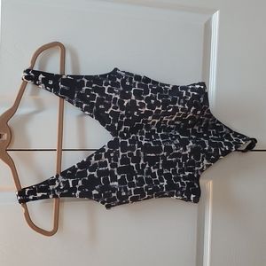 NWOT Black and Cream Zara/Babaton bodysuit